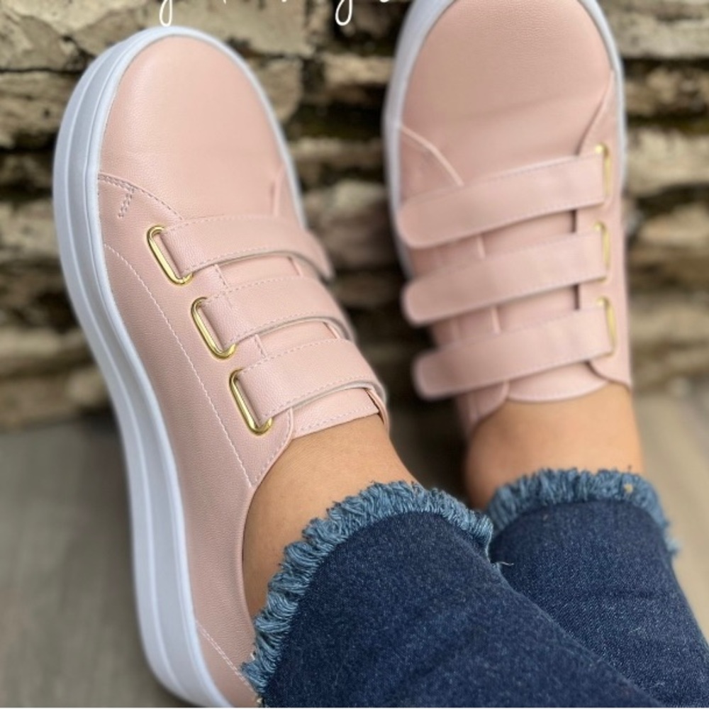 New fashion sneakers